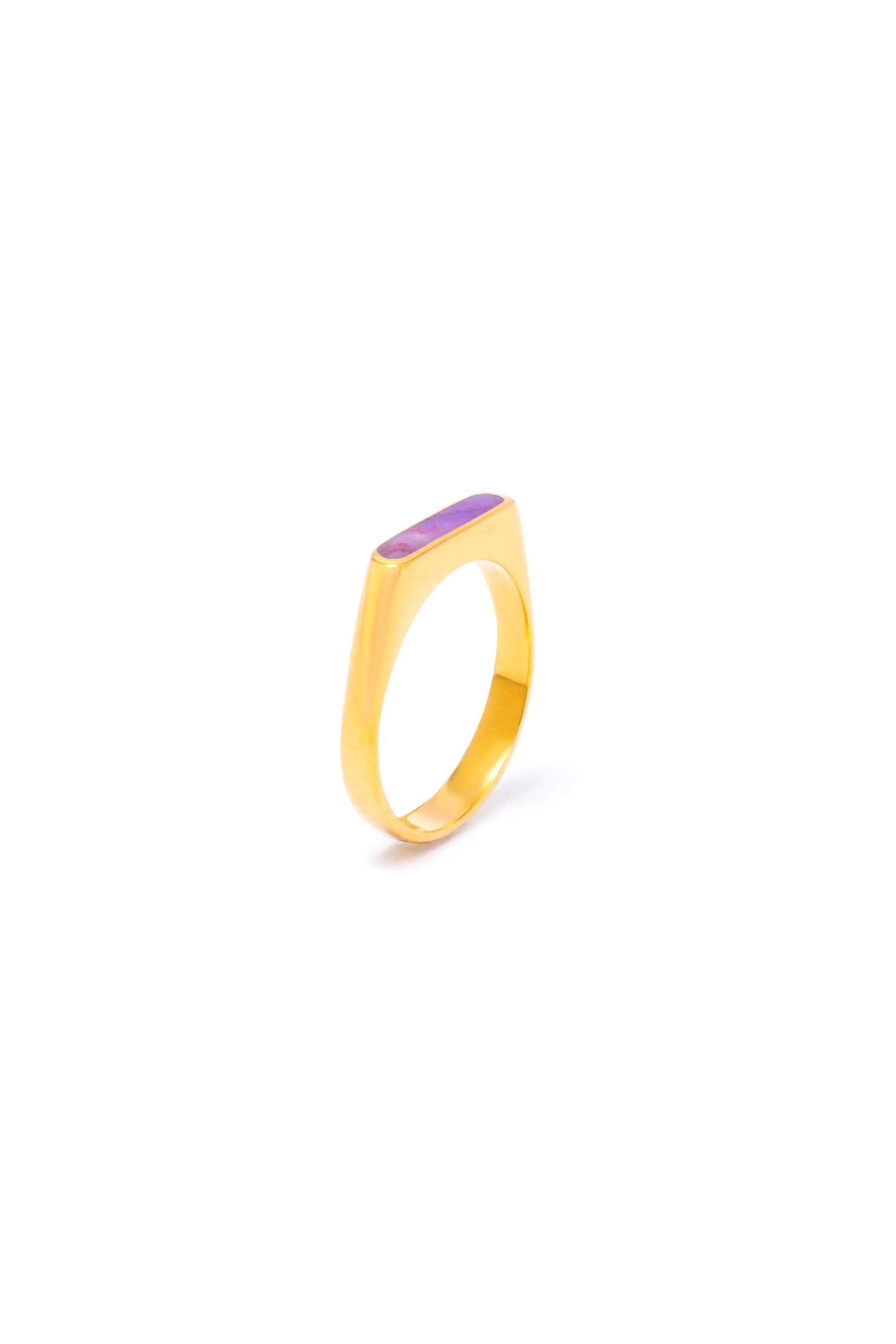 GOLD SIGNET ring