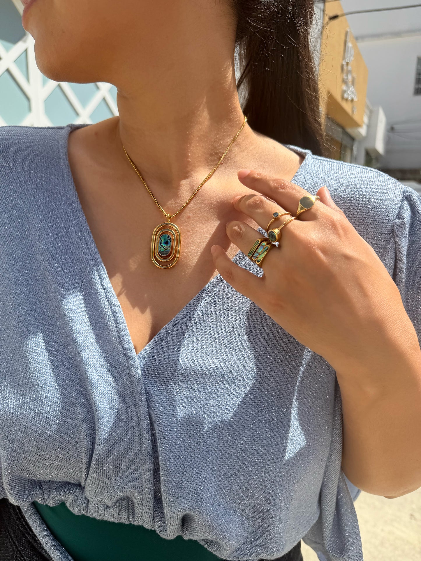 AURA Crescent Signet