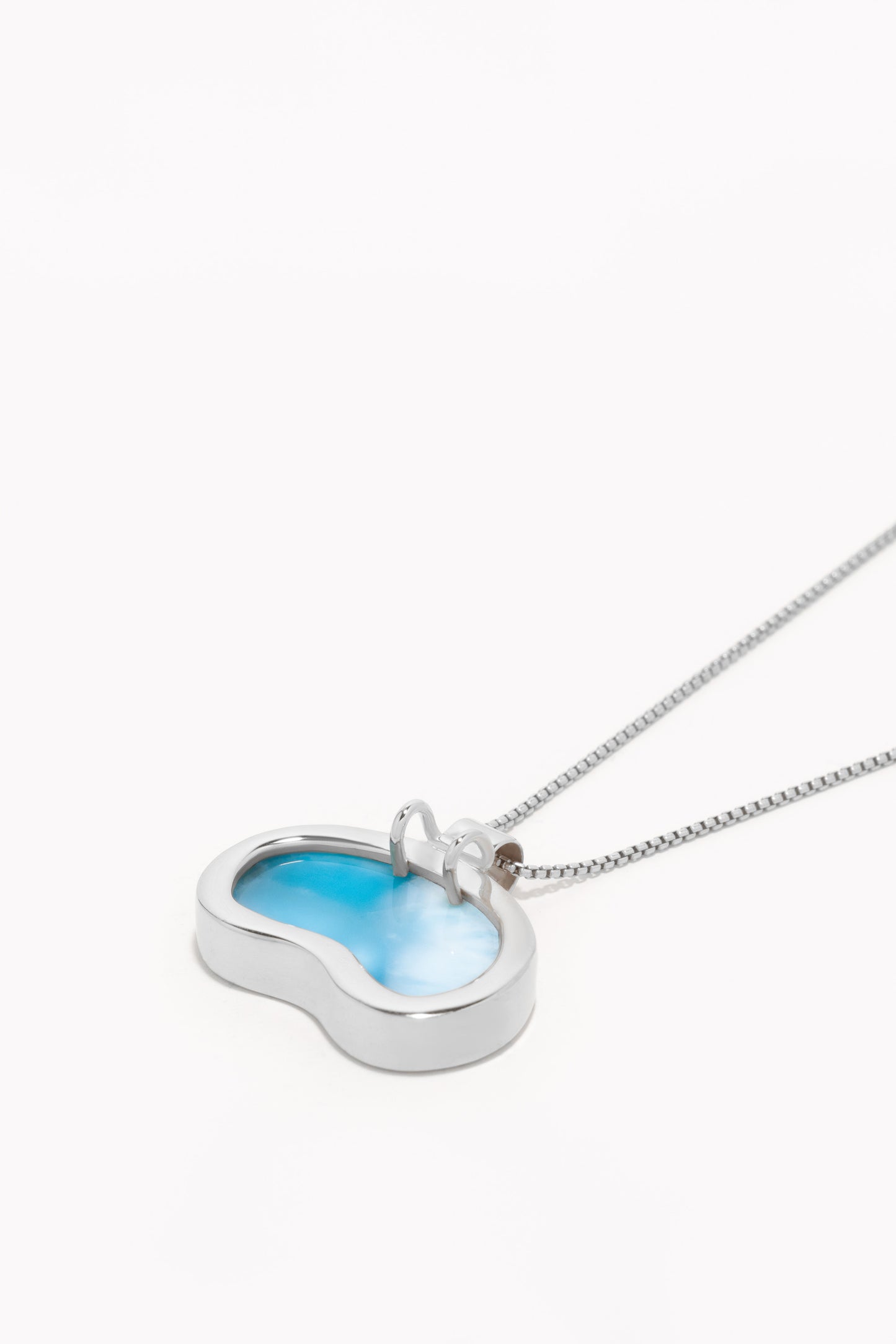 Irregular Pool - Larimar