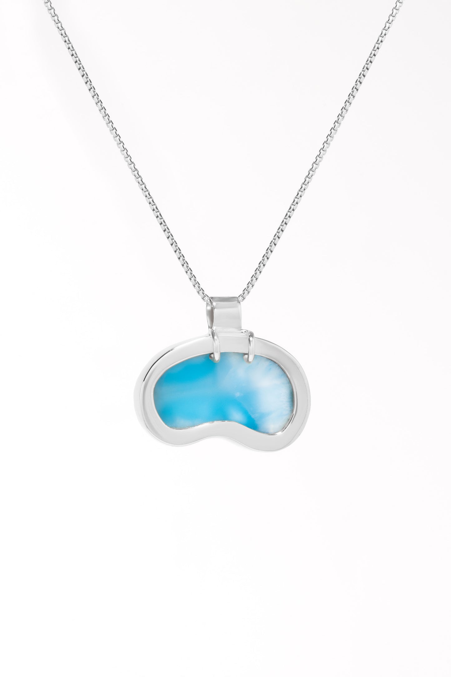 Irregular Pool - Larimar