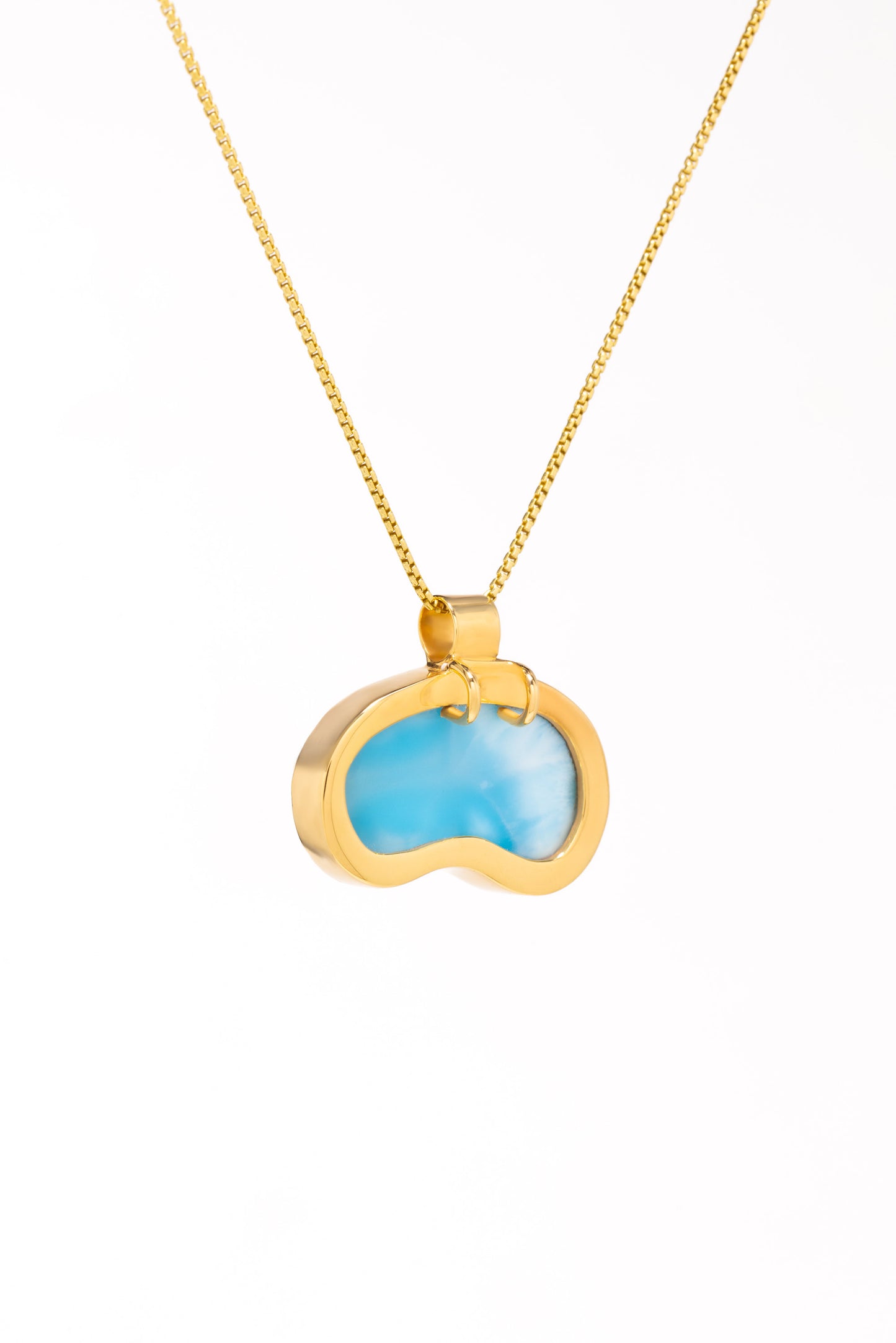 Irregular Pool - Larimar