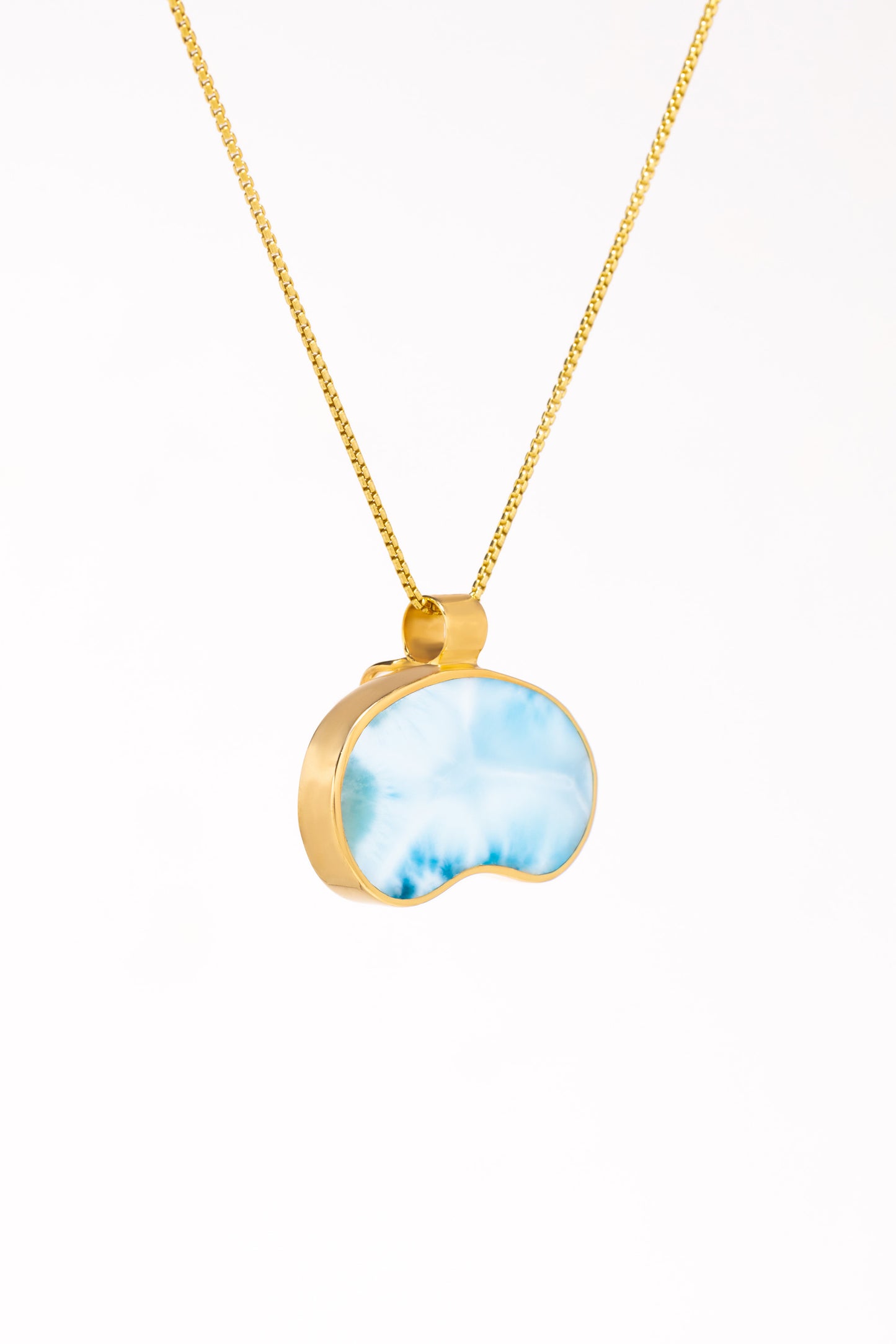 Irregular Pool - Larimar