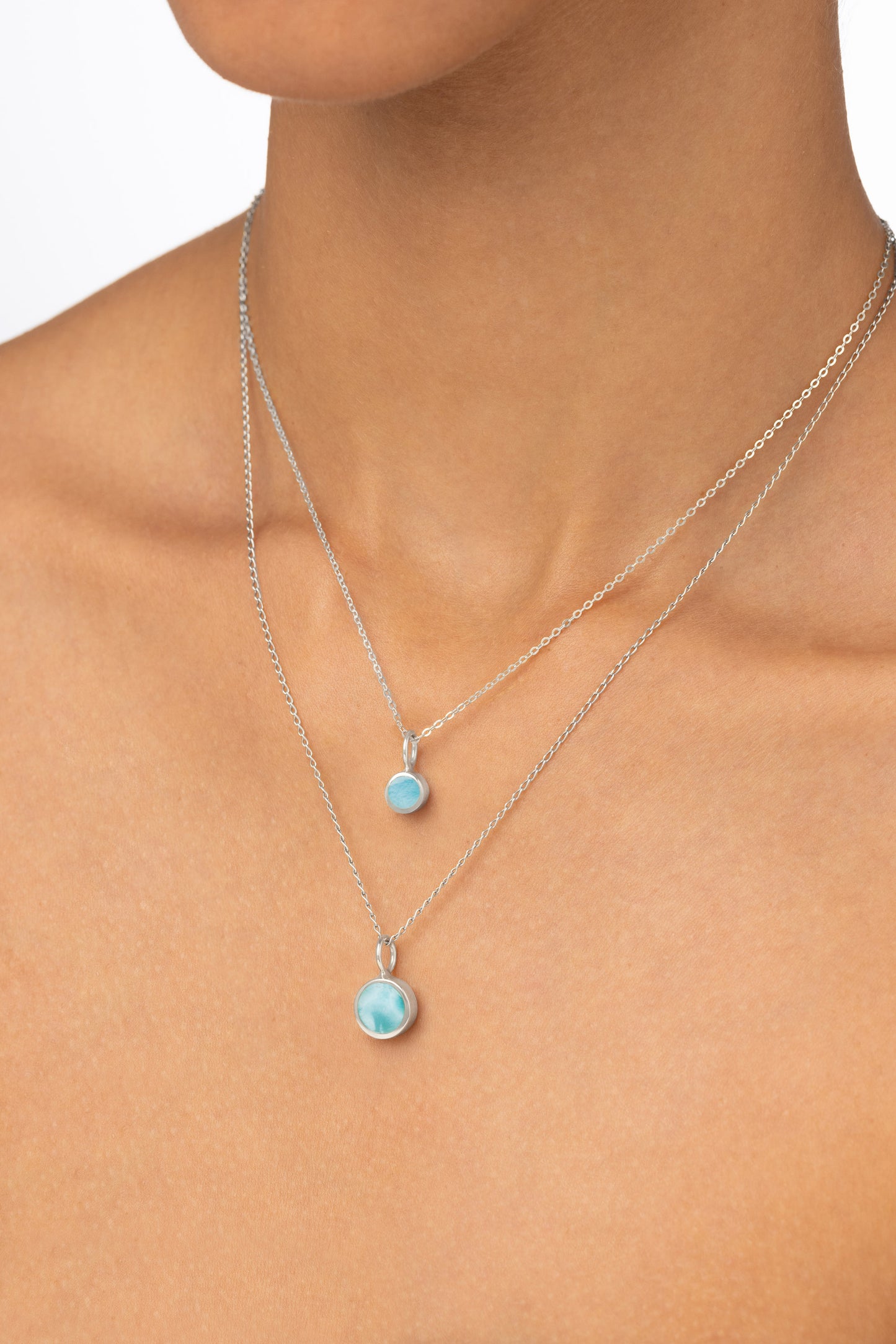 Pill Pendant Midi - Larimar