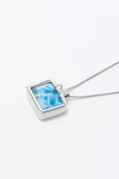 Square Pool - Larimar